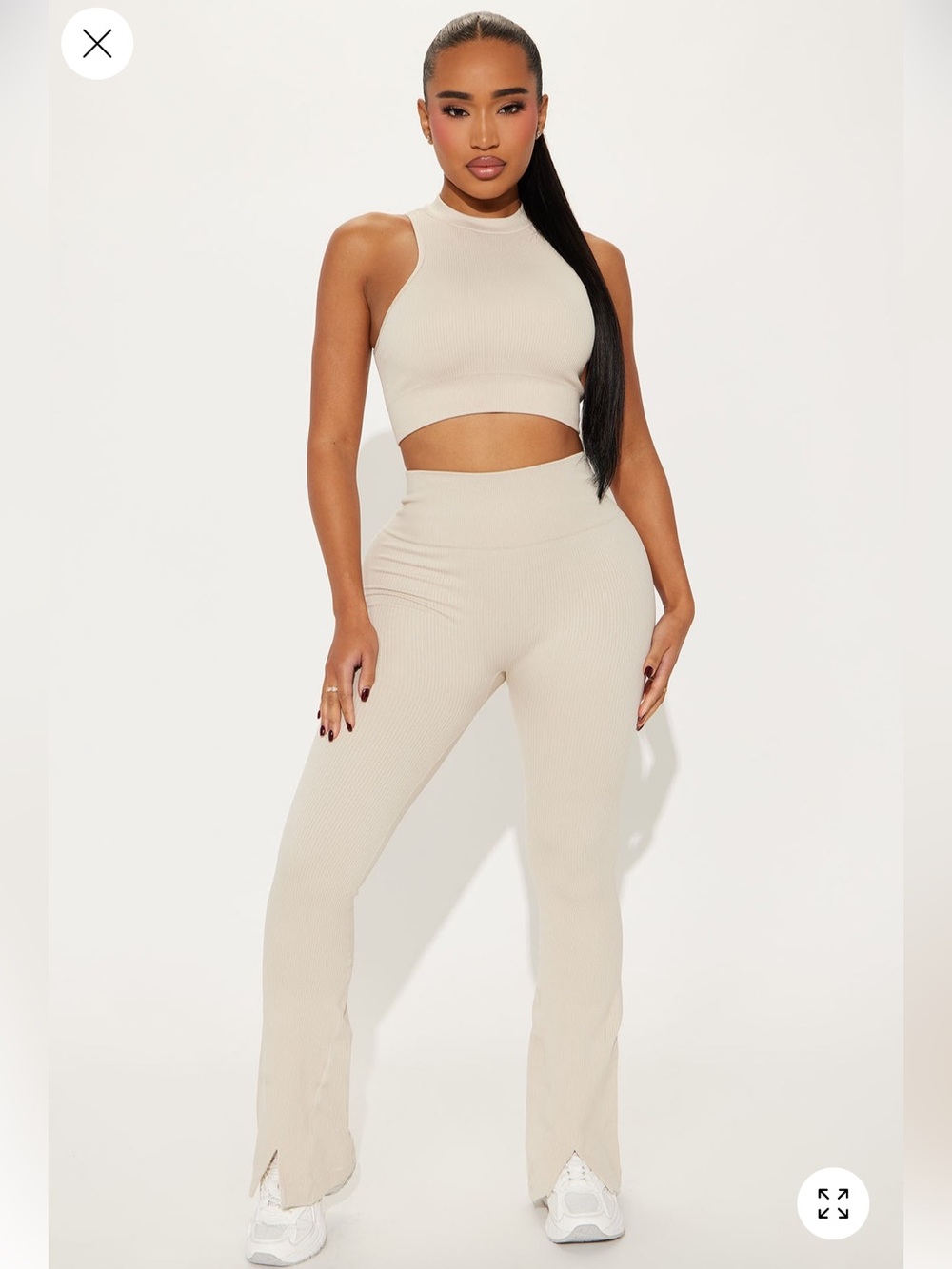 Fashion Nova - Reach Up Effortless
Seamless Active Tank & Legging